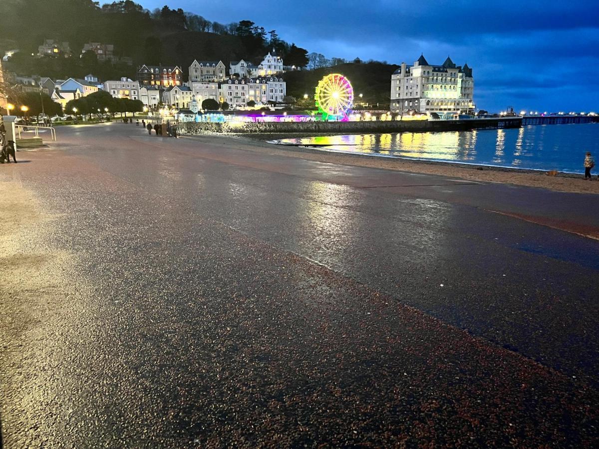 Merrion Hotel Llandudno Exterior photo
